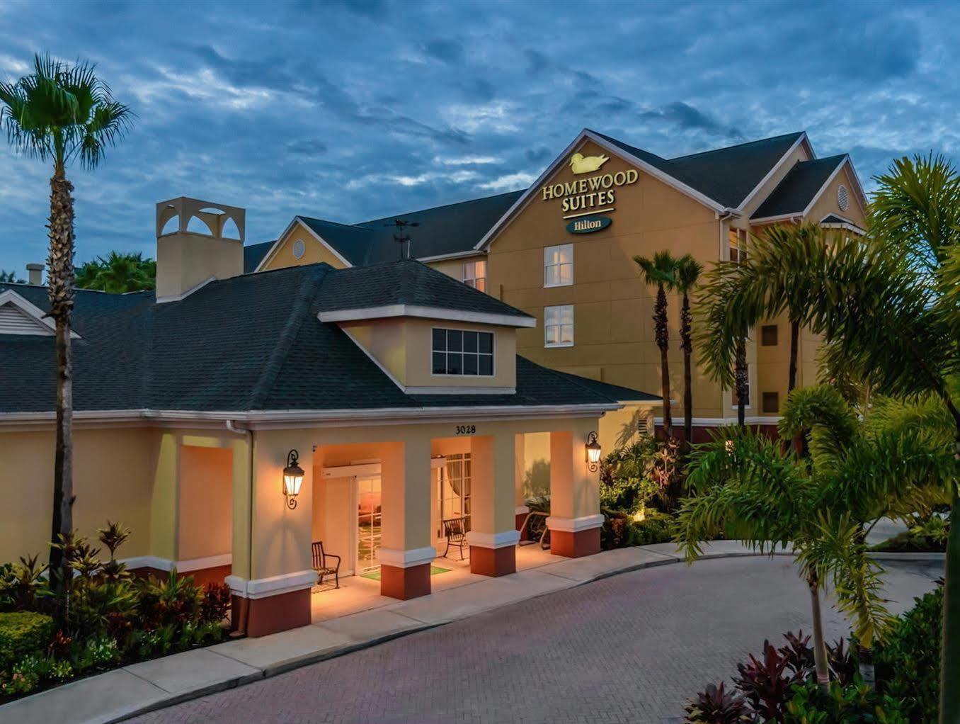 Homewood Suites By Hilton Orlando-Ucf Area Alafaya Exterior foto